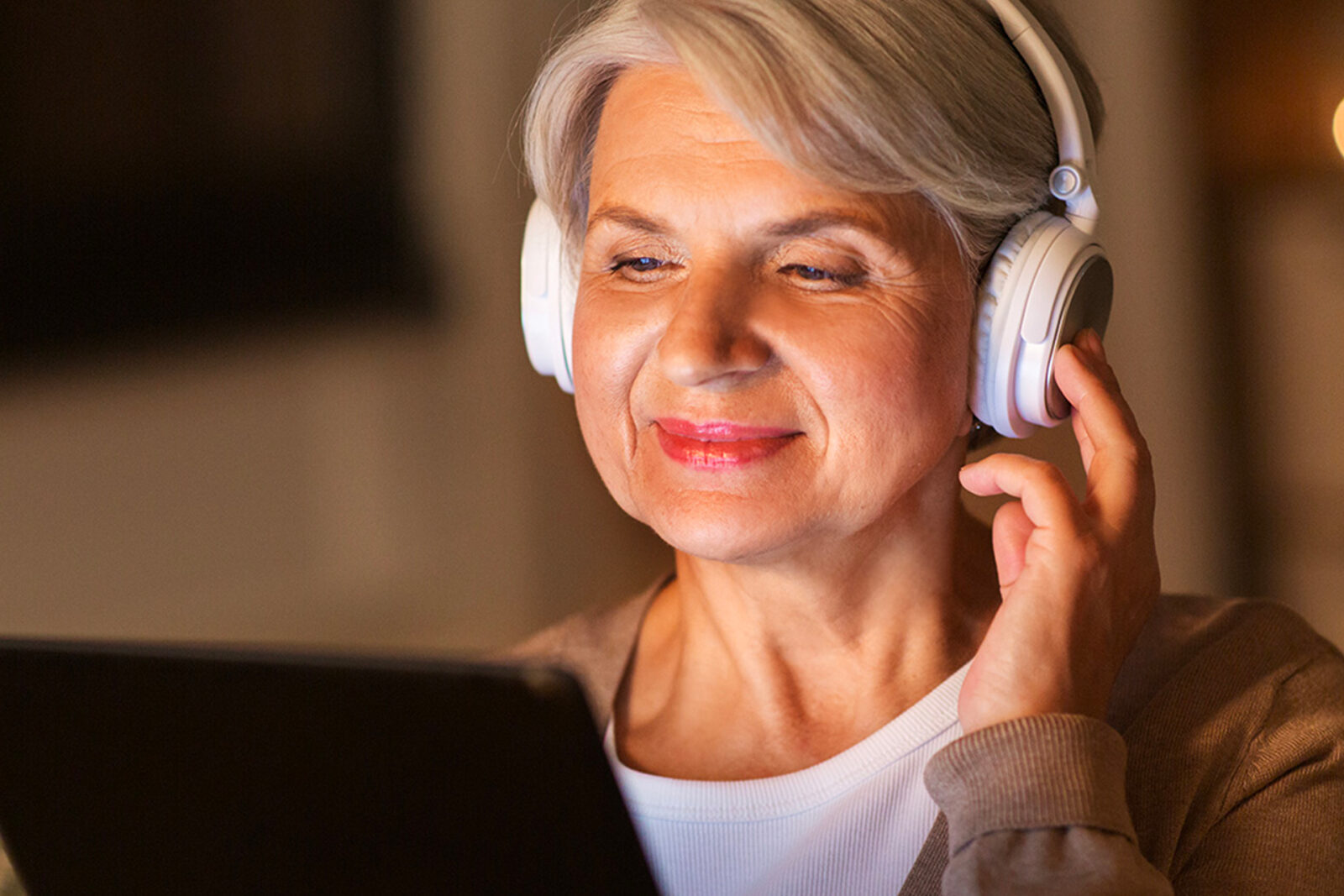 woman with headphones